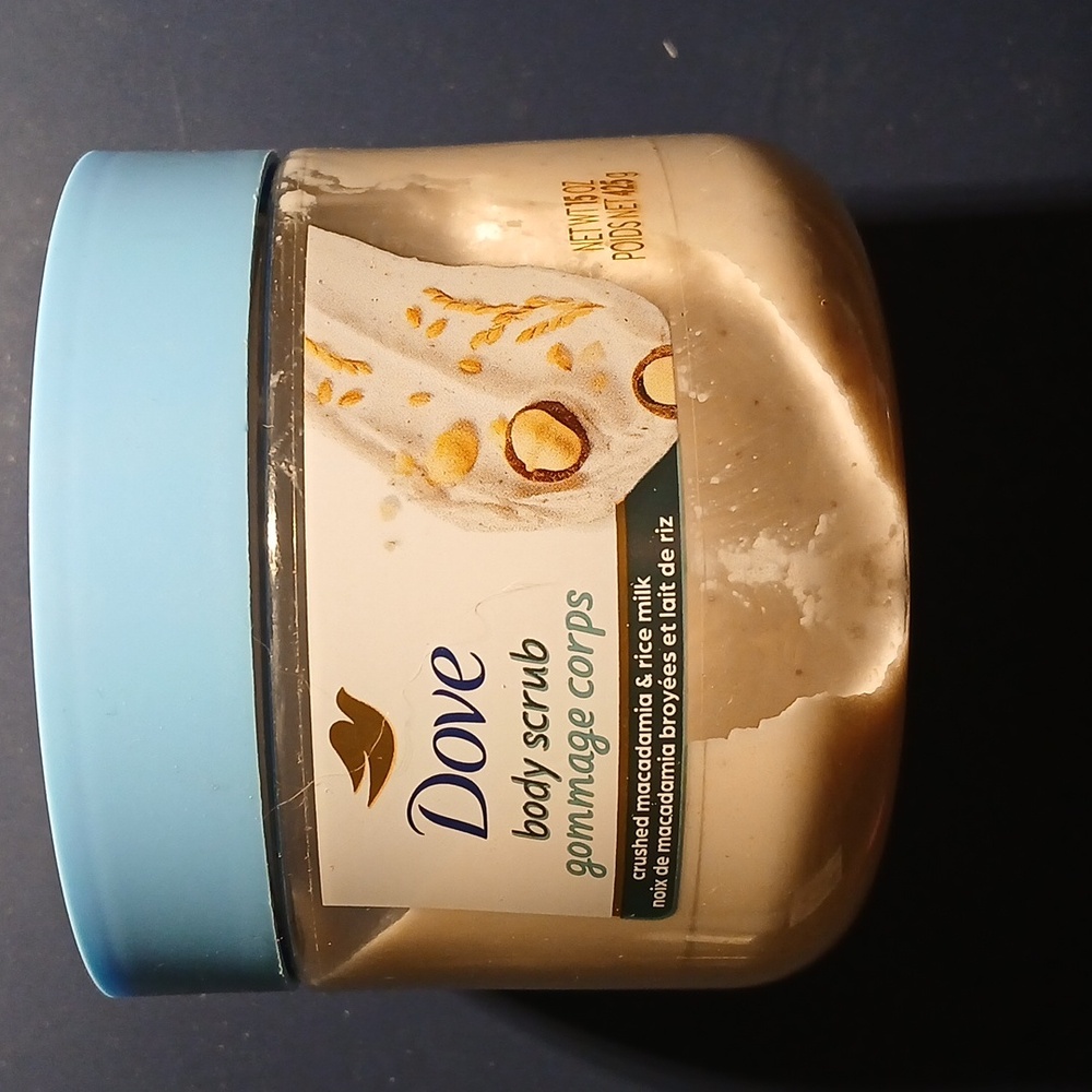 DOVE BUNDLE BODY WASH BODY SCRUB (2) EXFOLATING SOAP CLINICAL & 48HR DEODORANT - Picture 4 of 6